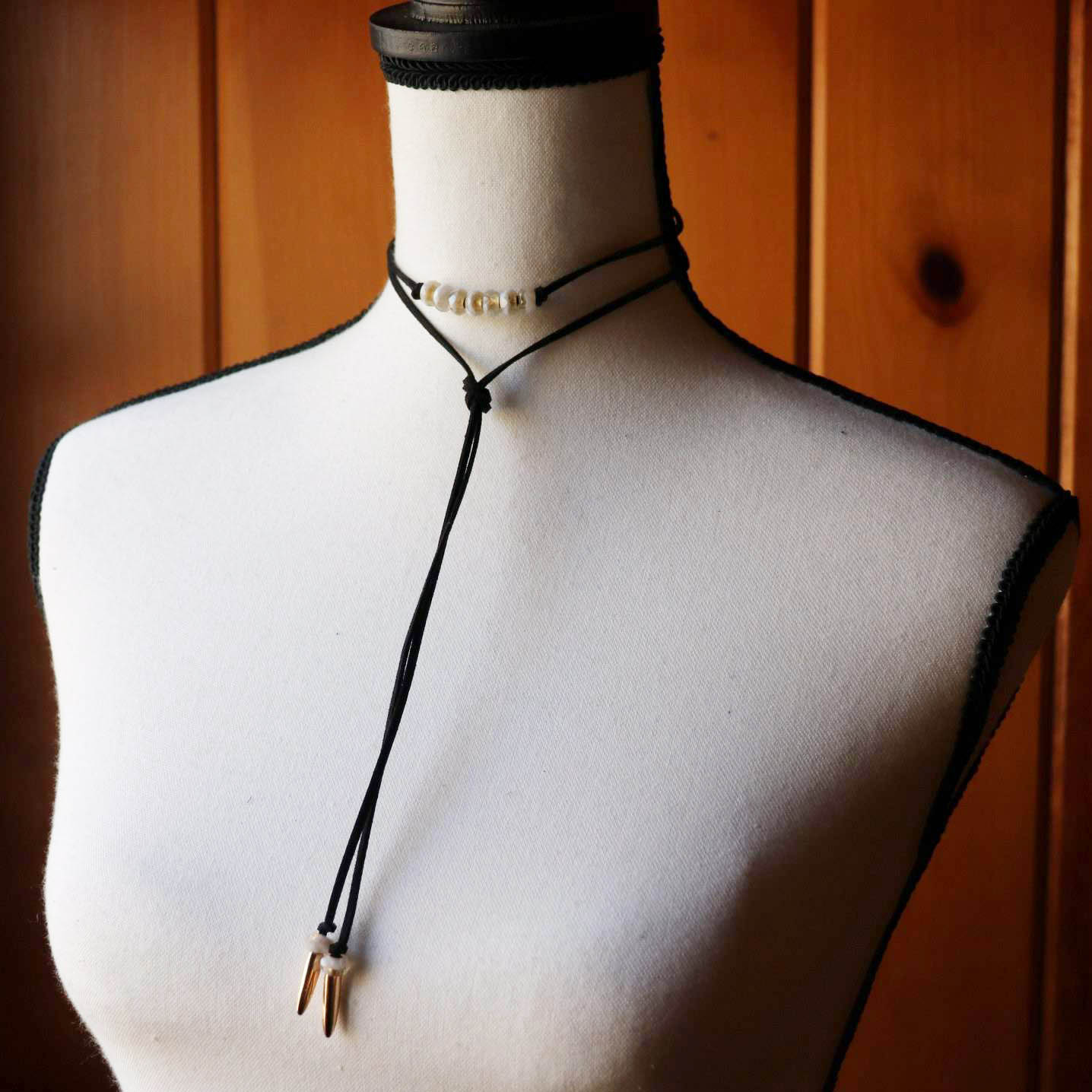 White & Gold Bead Bolo Necklace