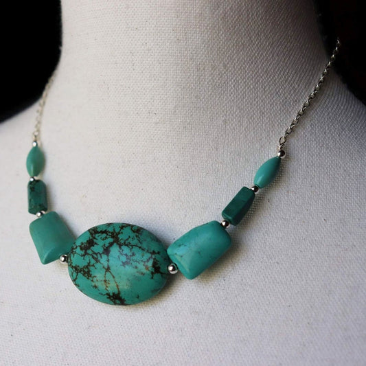 Turquoise Magnesite Chunky Bead Necklace